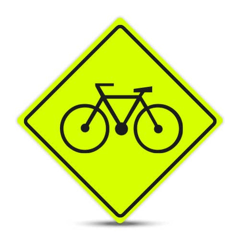 Ciclistas en la Vía PO-2 Fluor